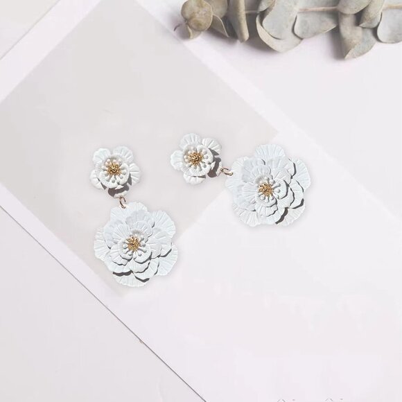 Large Double Flower Earrings Candy Color Metal Flower Dangle Earrings Romantic B - Picture 6 of 6